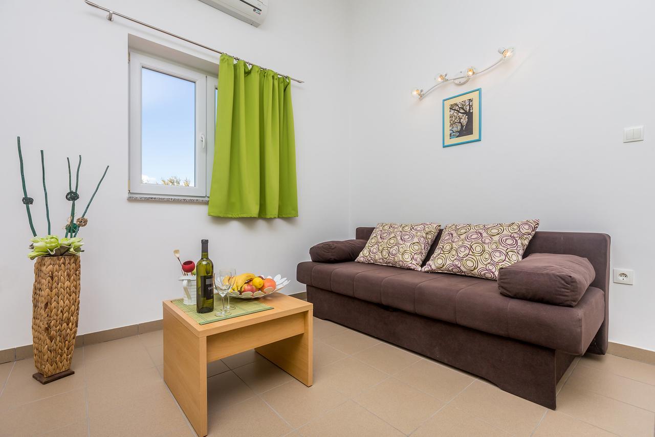 Apartments Mirica Baška Exterior foto
